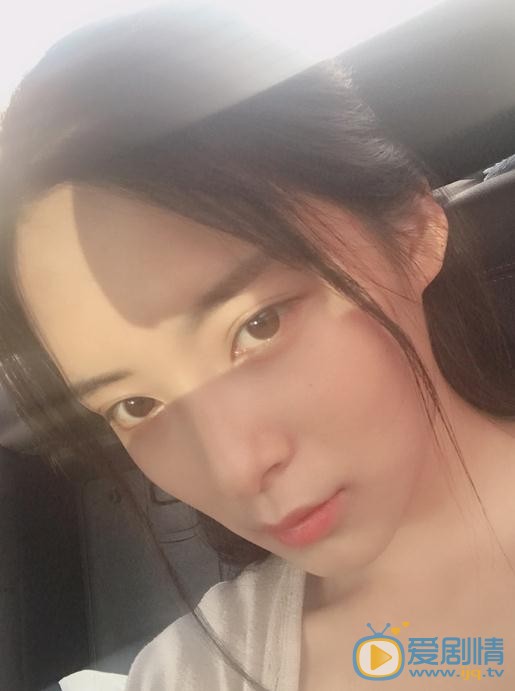 张晓唯生活照 张晓唯高清写真_张晓唯高清剧照