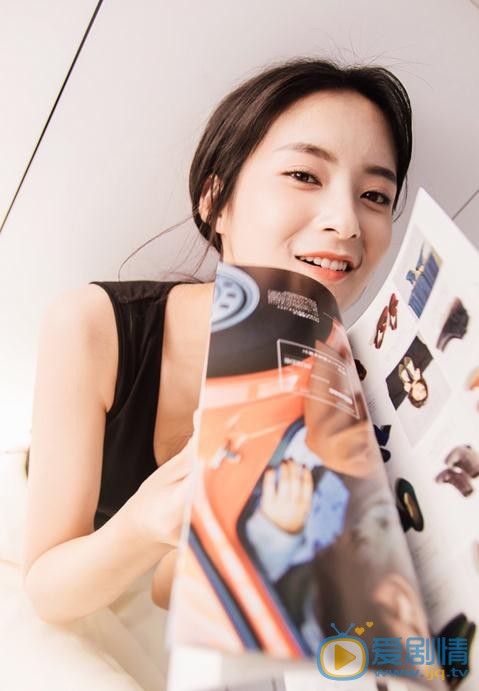张晓唯文艺写真 张晓唯高清写真_张晓唯高清剧照