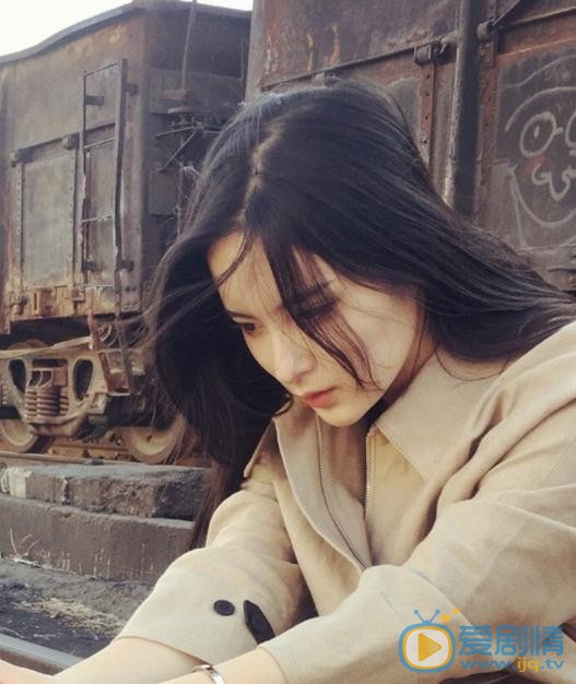 张晓唯小清新写真 张晓唯高清写真_张晓唯高清剧照