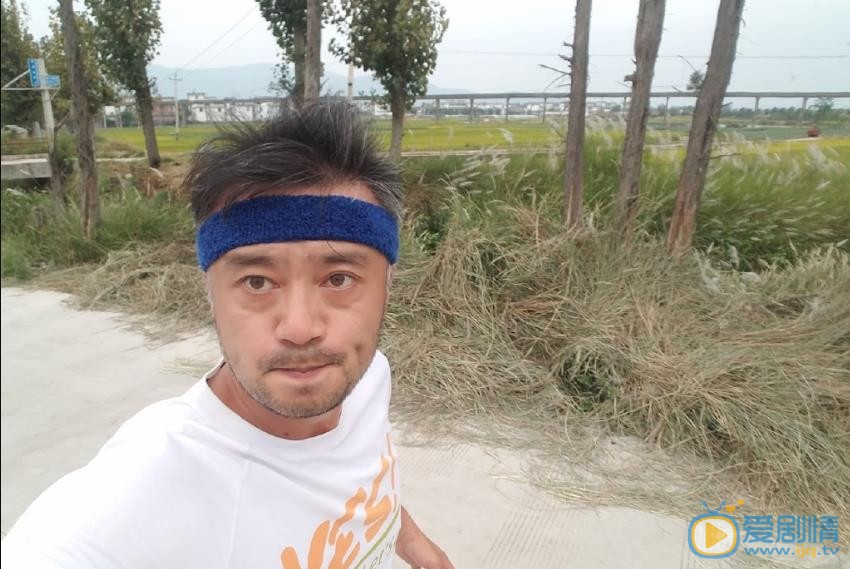 曹卫宇运动健身照 曹卫宇高清写真_曹卫宇高清剧照