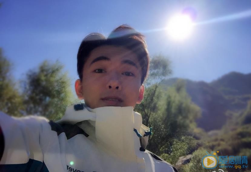 邬立朋生活照 邬立朋高清写真_邬立朋高清剧照