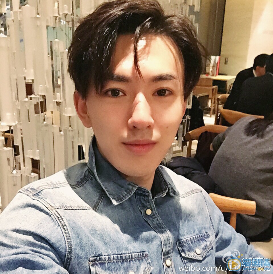 邬立朋生活照 邬立朋高清写真_邬立朋高清剧照