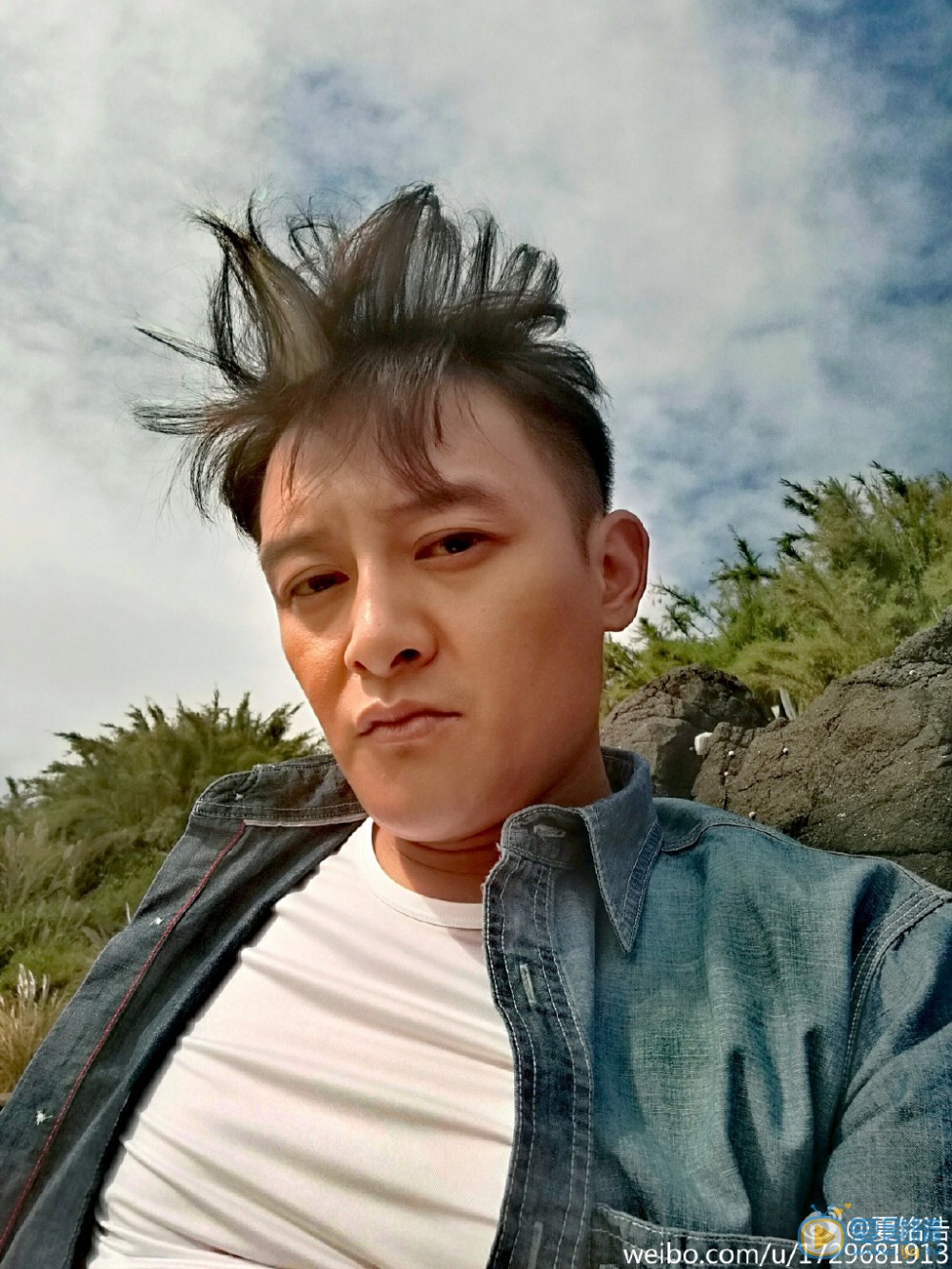 夏铭浩生活照 夏铭浩高清写真_夏铭浩高清剧照