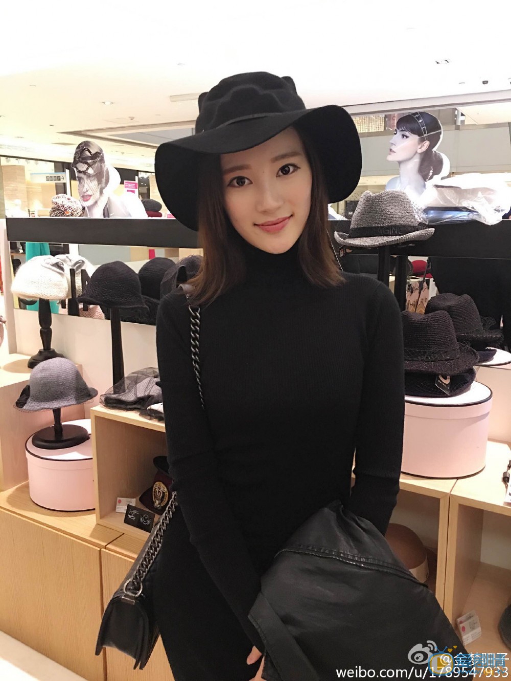 金梦阳子生活照 金梦阳子高清写真_金梦阳子高清剧照