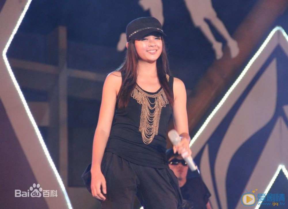 谈莉娜演唱节目照 谈莉娜高清写真_谈莉娜高清剧照