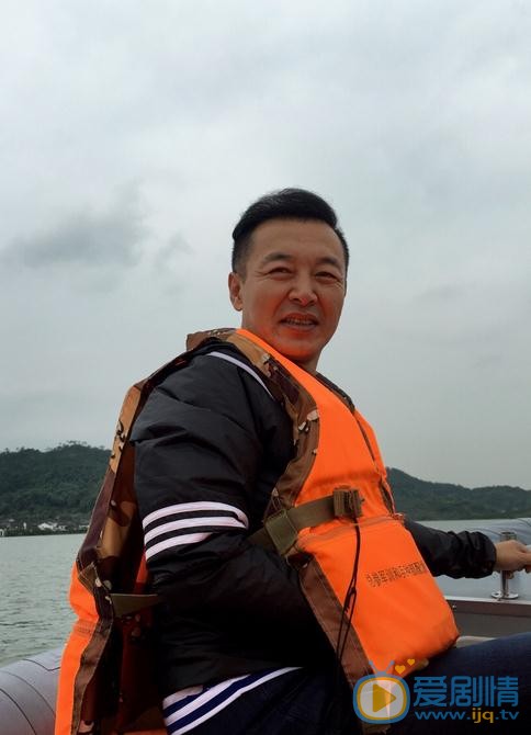 深海利剑吕奉光是谁扮演的？深海利剑吕奉光扮演者王强个人资料、写真及生活照欣赏