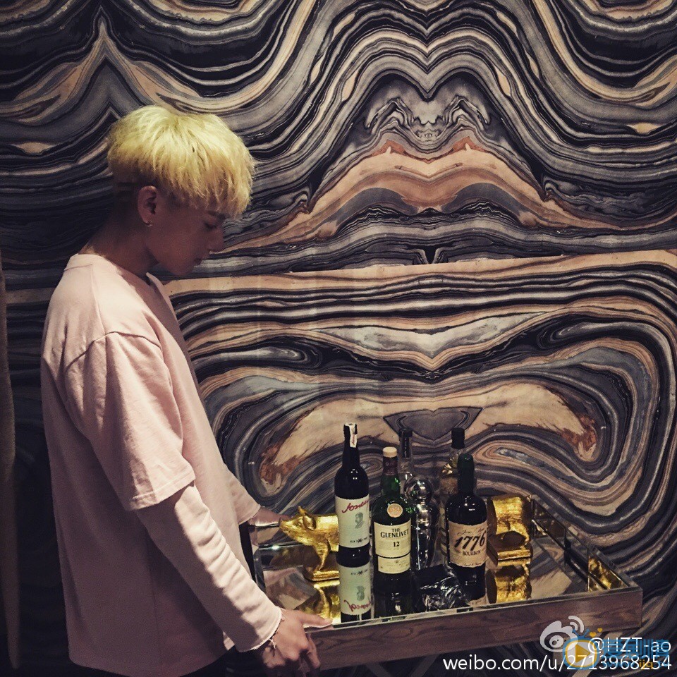 黄子韬生活照 黄子韬高清写真_黄子韬高清剧照