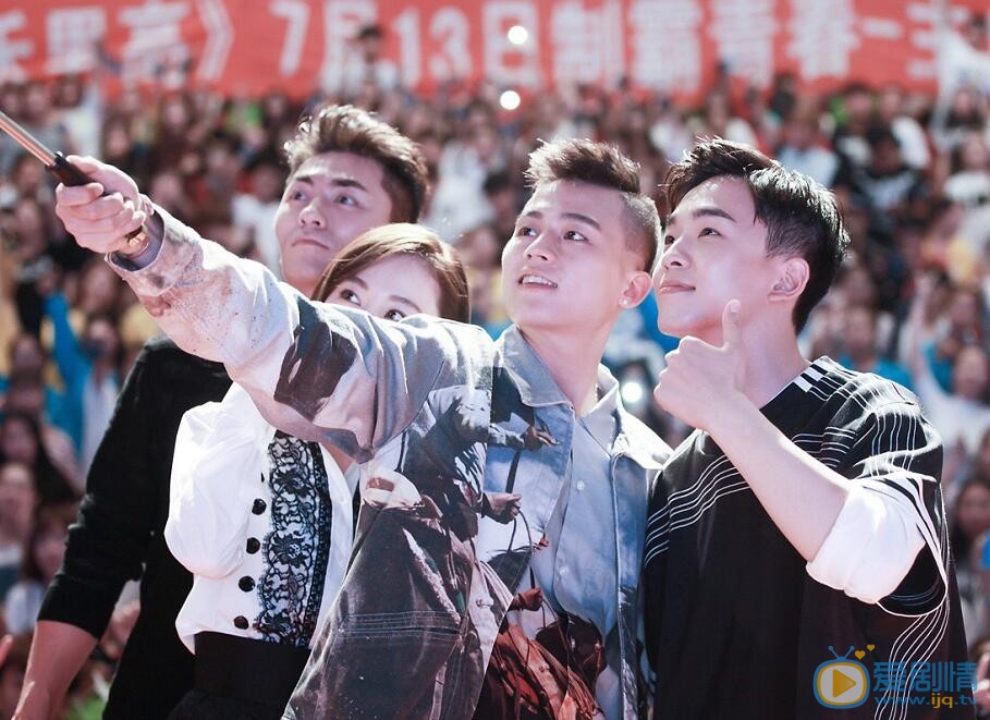丁冠森活动照 丁冠森高清写真_丁冠森高清剧照