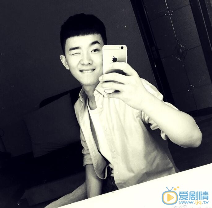 丁冠森生活照 丁冠森高清写真_丁冠森高清剧照