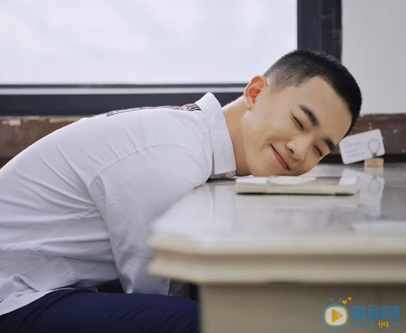 丁冠森《谁的青春不迷茫》剧照 丁冠森高清写真_丁冠森高清剧照
