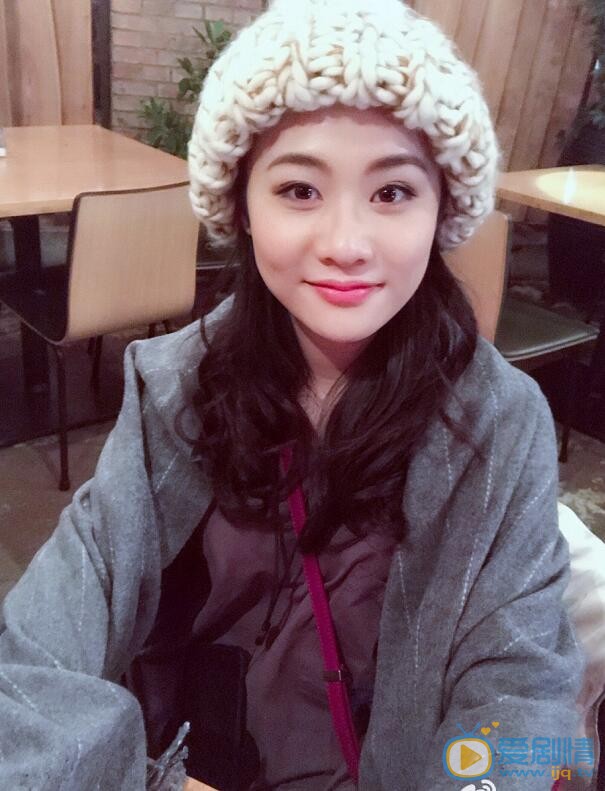 许龄方素颜照 许龄方高清写真_许龄方高清剧照