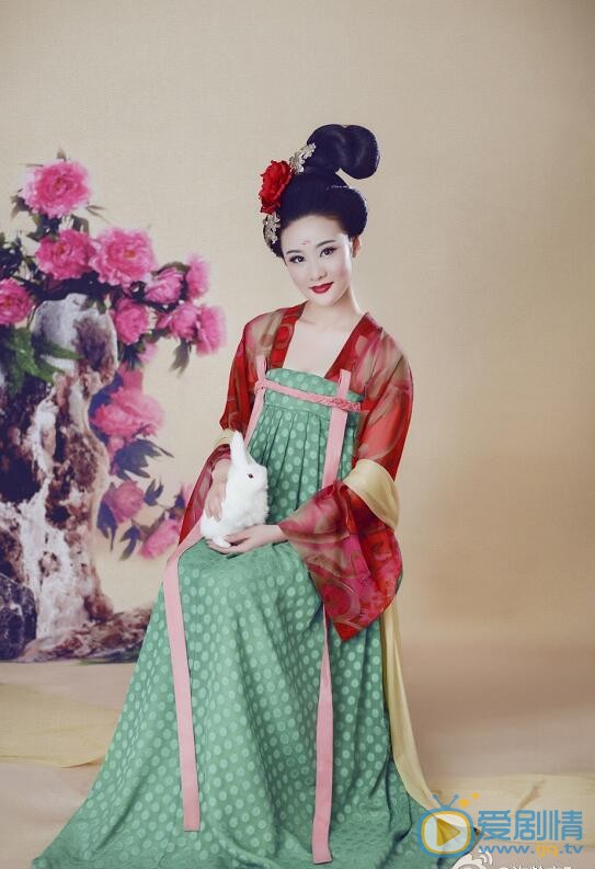 许龄方生活照 许龄方高清写真_许龄方高清剧照