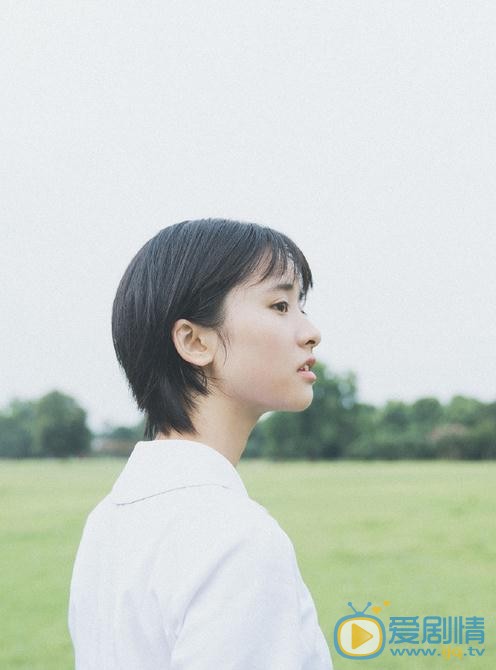 沈月制服写真 沈月高清写真_沈月高清剧照