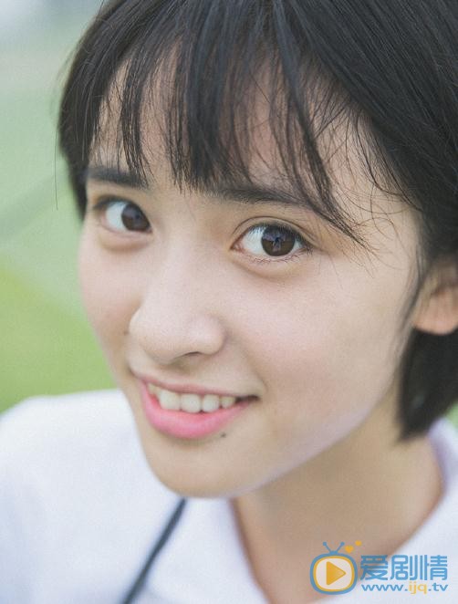 沈月制服写真 沈月高清写真_沈月高清剧照