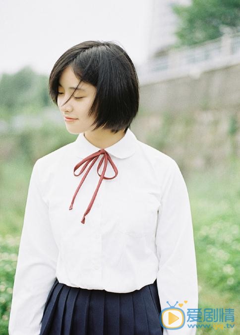 沈月制服写真 沈月高清写真_沈月高清剧照