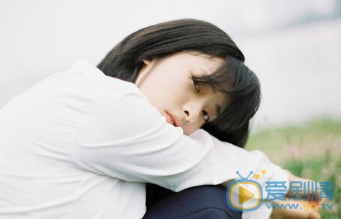 沈月制服写真 沈月高清写真_沈月高清剧照