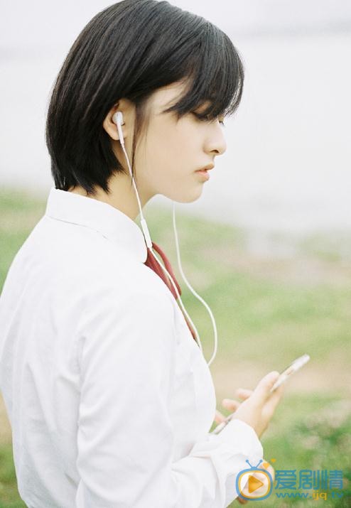 沈月制服写真 沈月高清写真_沈月高清剧照