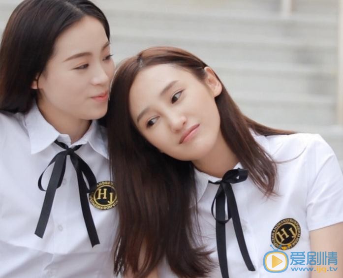 杨舒涵《夏之练习曲》剧照 杨舒涵高清写真_杨舒涵高清剧照