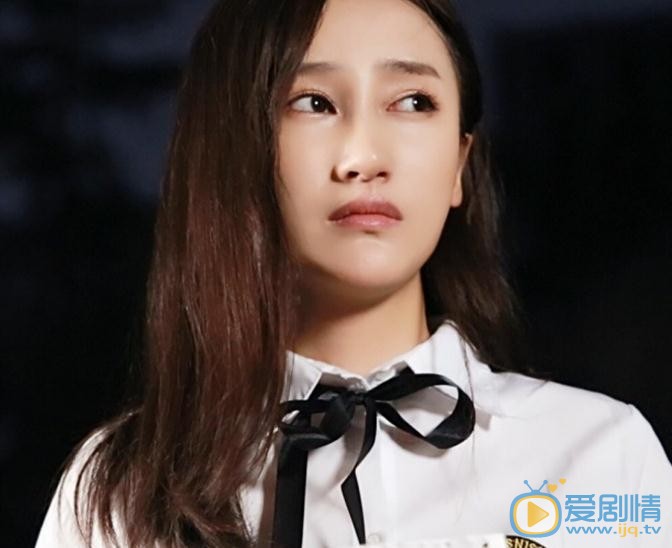 杨舒涵《夏之练习曲》剧照 杨舒涵高清写真_杨舒涵高清剧照