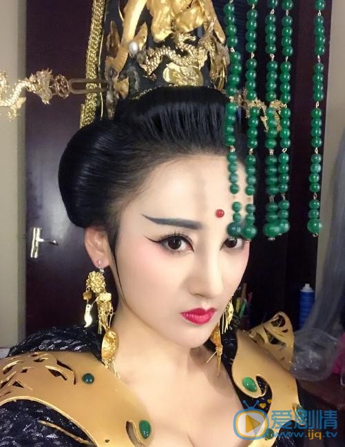 杨舒涵片场照 杨舒涵高清写真_杨舒涵高清剧照