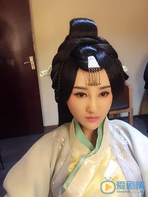 杨舒涵片场照 杨舒涵高清写真_杨舒涵高清剧照