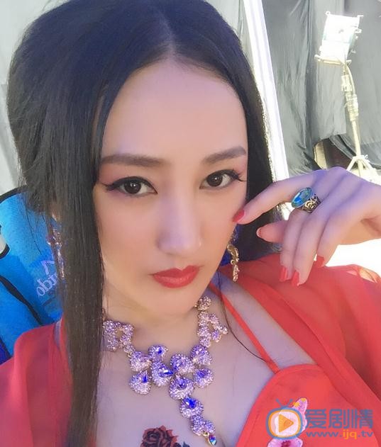 杨舒涵片场照 杨舒涵高清写真_杨舒涵高清剧照