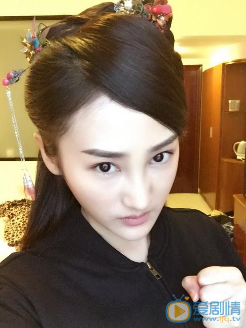 杨舒涵片场照 杨舒涵高清写真_杨舒涵高清剧照
