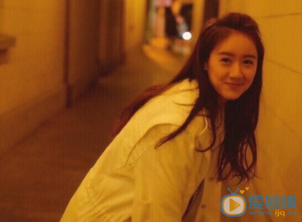 袁冰妍夜色写真 袁冰妍高清写真_袁冰妍高清剧照