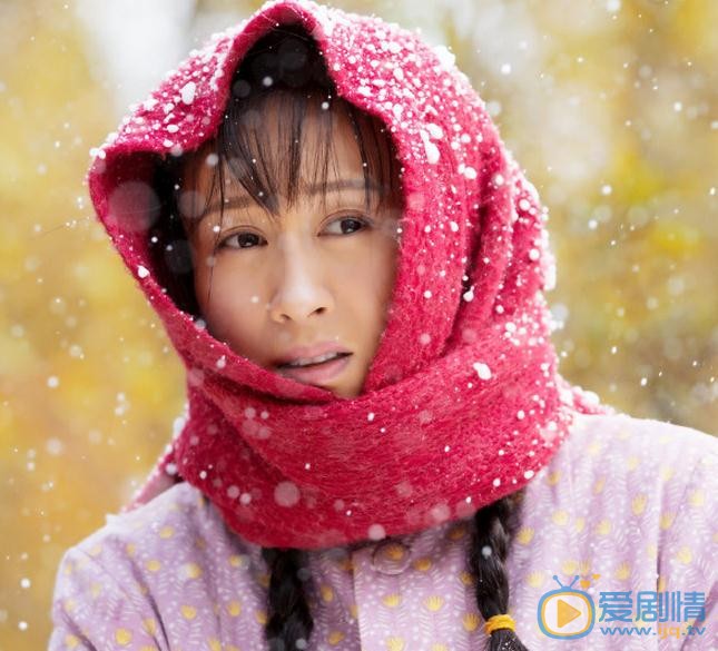 练束梅《三妹》剧照 练束梅高清写真_练束梅高清剧照