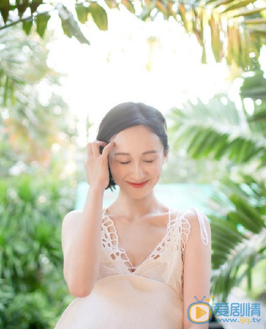 练束梅清新写真 练束梅高清写真_练束梅高清剧照