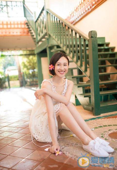 练束梅清新写真 练束梅高清写真_练束梅高清剧照