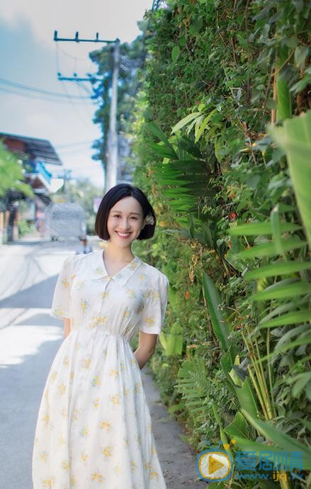 练束梅清新写真 练束梅高清写真_练束梅高清剧照