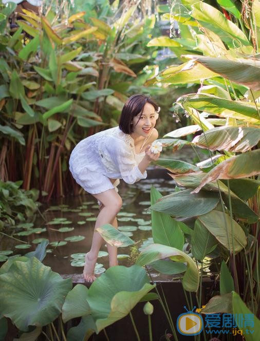 练束梅清新写真 练束梅高清写真_练束梅高清剧照
