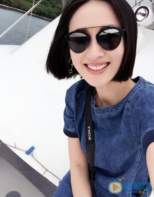 练束梅生活照 练束梅高清写真_练束梅高清剧照