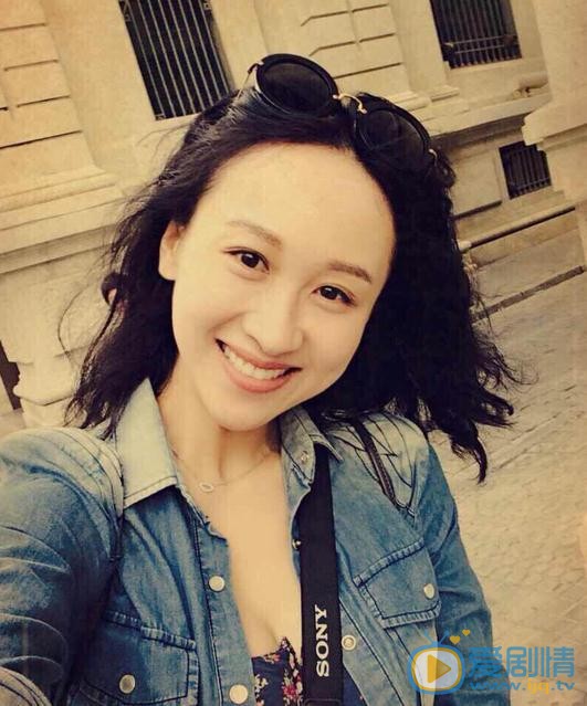 练束梅生活照 练束梅高清写真_练束梅高清剧照