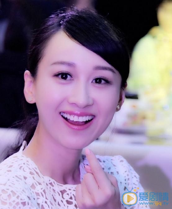 练束梅片场照 练束梅高清写真_练束梅高清剧照