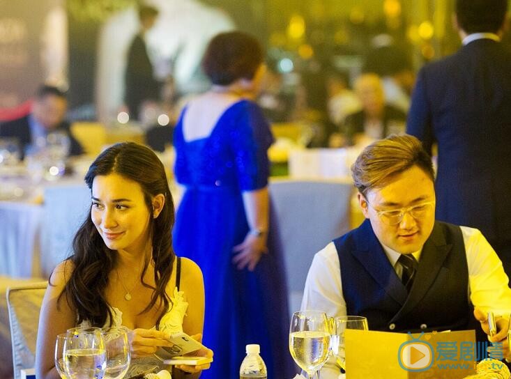 卢靖姗《战狼2》宣传活动 卢靖姗高清写真_卢靖姗高清剧照