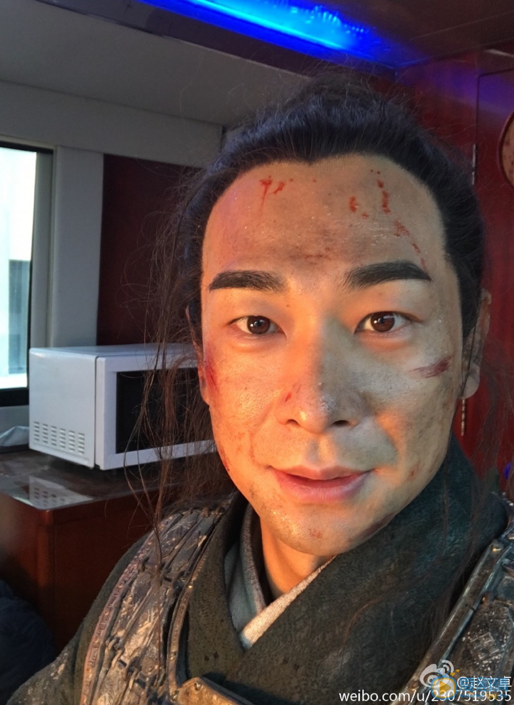 赵文卓片场照 赵文卓高清写真_赵文卓高清剧照