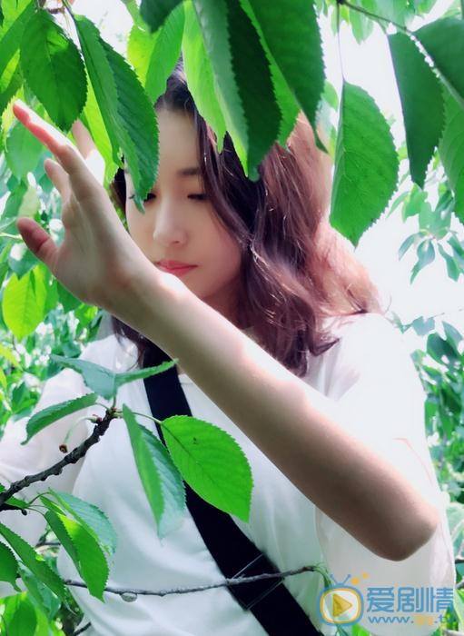 张雅卓生活照 张雅卓高清写真_张雅卓高清剧照