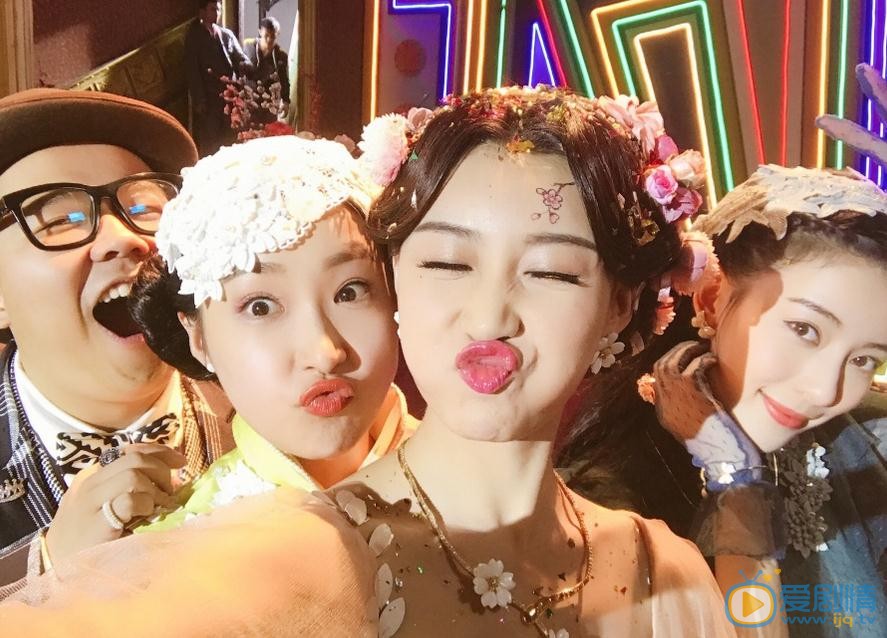 张雅卓片场照 张雅卓高清写真_张雅卓高清剧照
