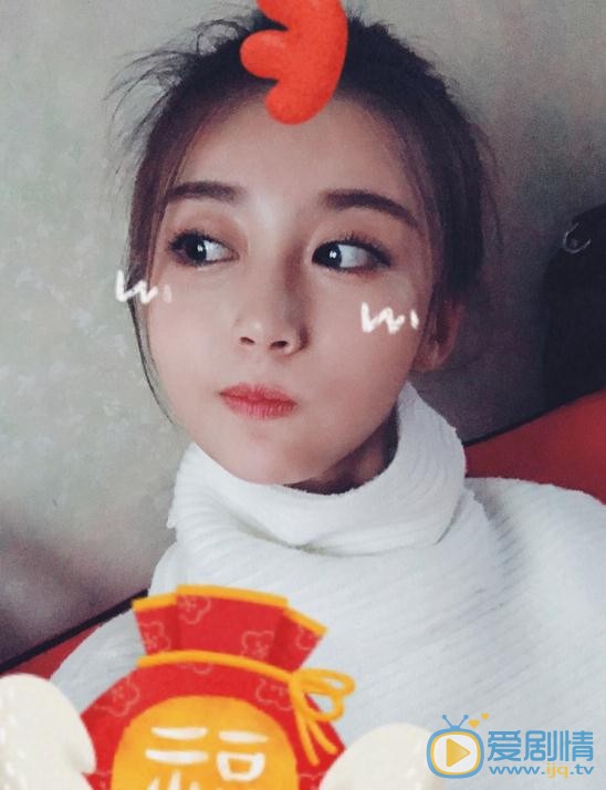 张雅卓生活照 张雅卓高清写真_张雅卓高清剧照