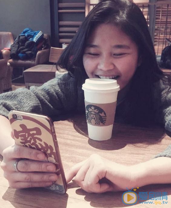 岳以恩生活照 岳以恩高清写真_岳以恩高清剧照