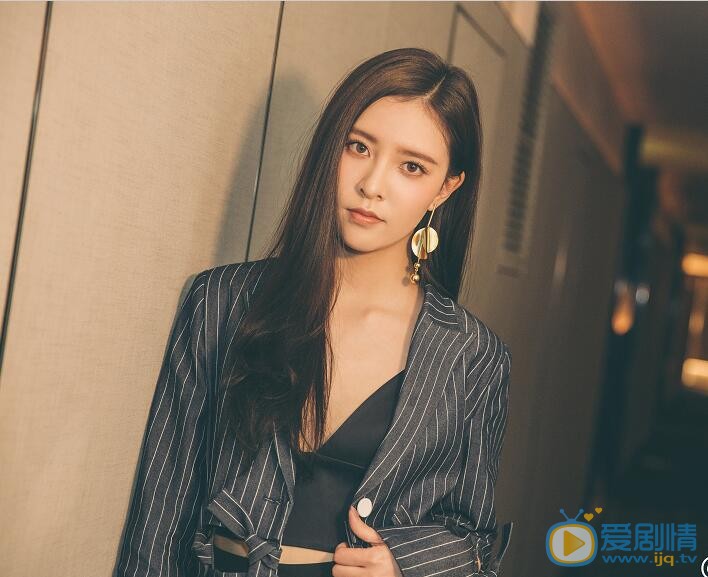 宋妍霏时尚写真 宋妍霏高清写真_宋妍霏高清剧照