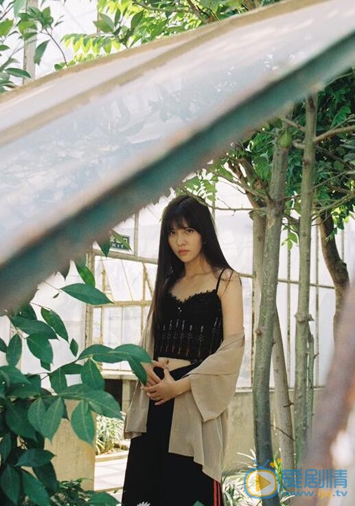 宋妍霏夏日写真 宋妍霏高清写真_宋妍霏高清剧照