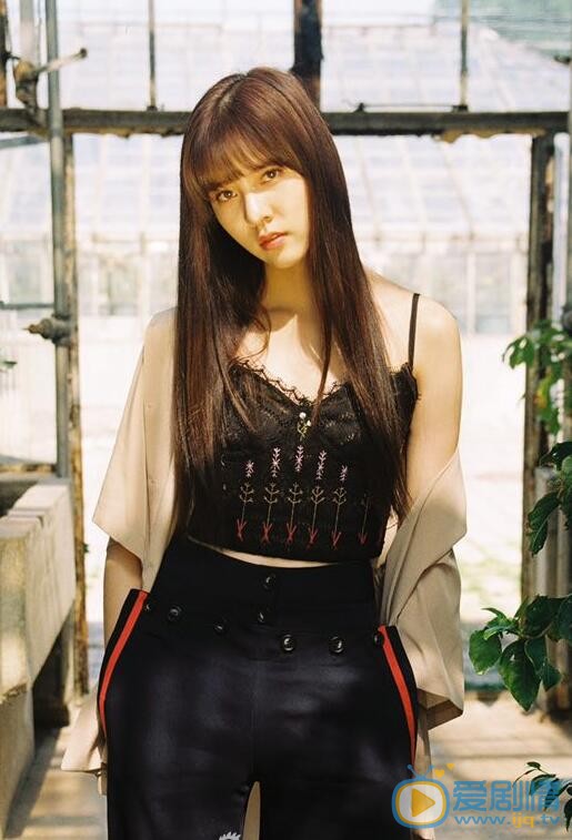 宋妍霏夏日写真 宋妍霏高清写真_宋妍霏高清剧照