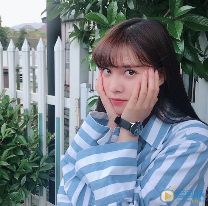 宋妍霏卖萌照 宋妍霏高清写真_宋妍霏高清剧照