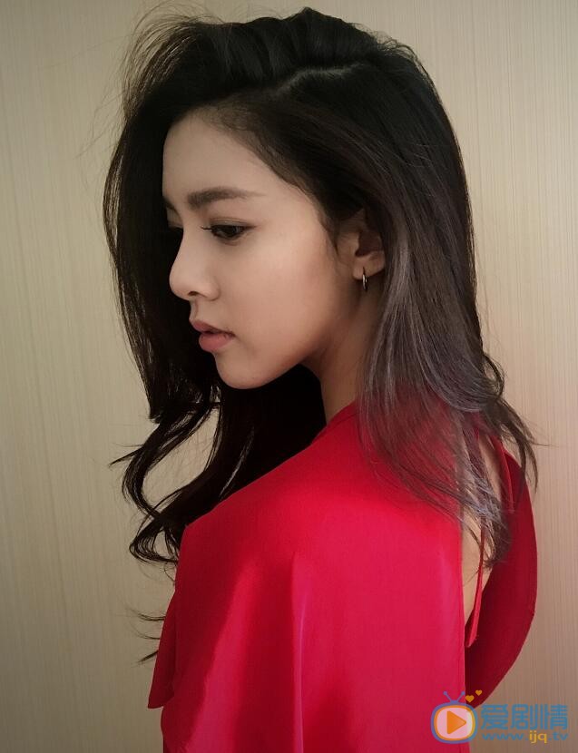 宋妍霏卖萌照 宋妍霏高清写真_宋妍霏高清剧照