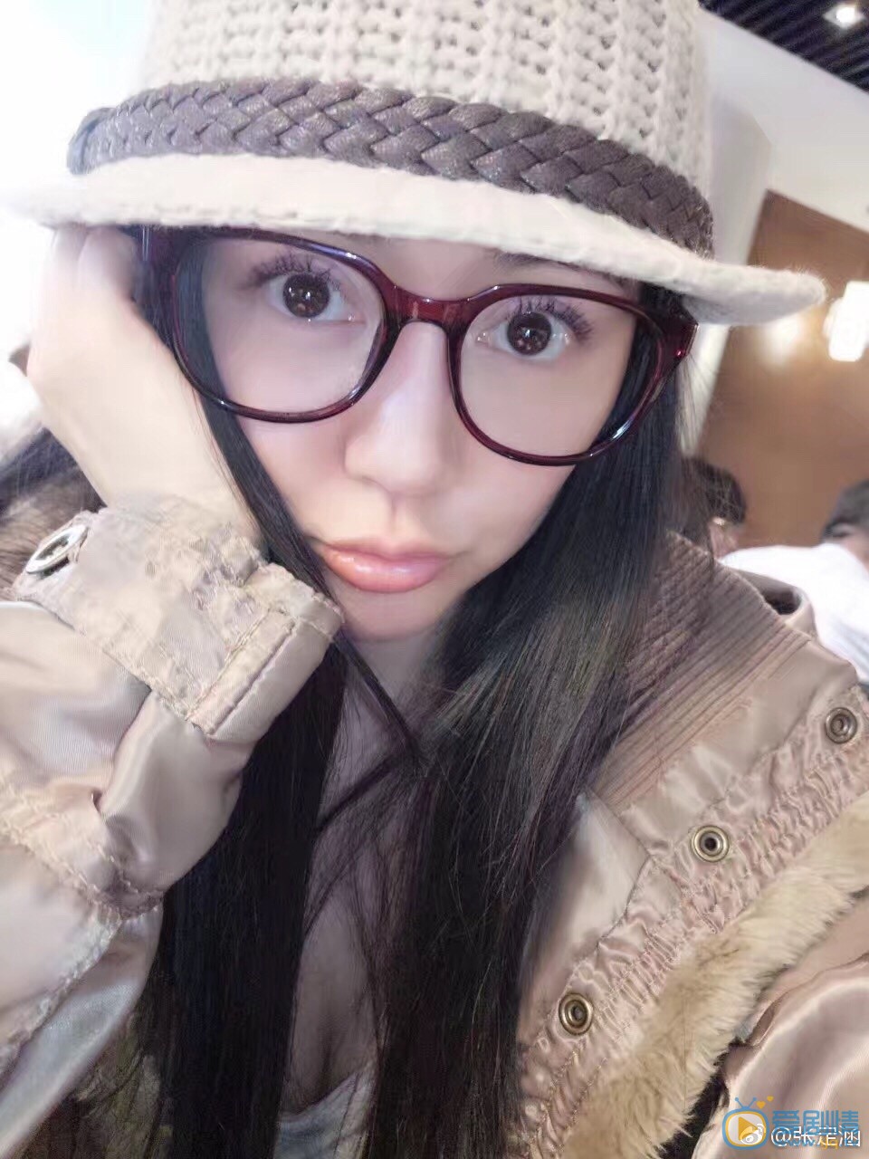 张定涵逗逼卖萌照 张定涵高清写真_张定涵高清剧照