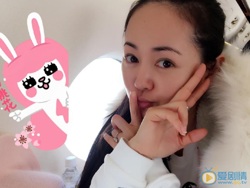 张定涵逗逼卖萌照 张定涵高清写真_张定涵高清剧照