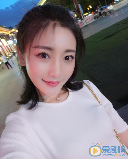 孟璐生活照 孟璐高清写真_孟璐高清剧照